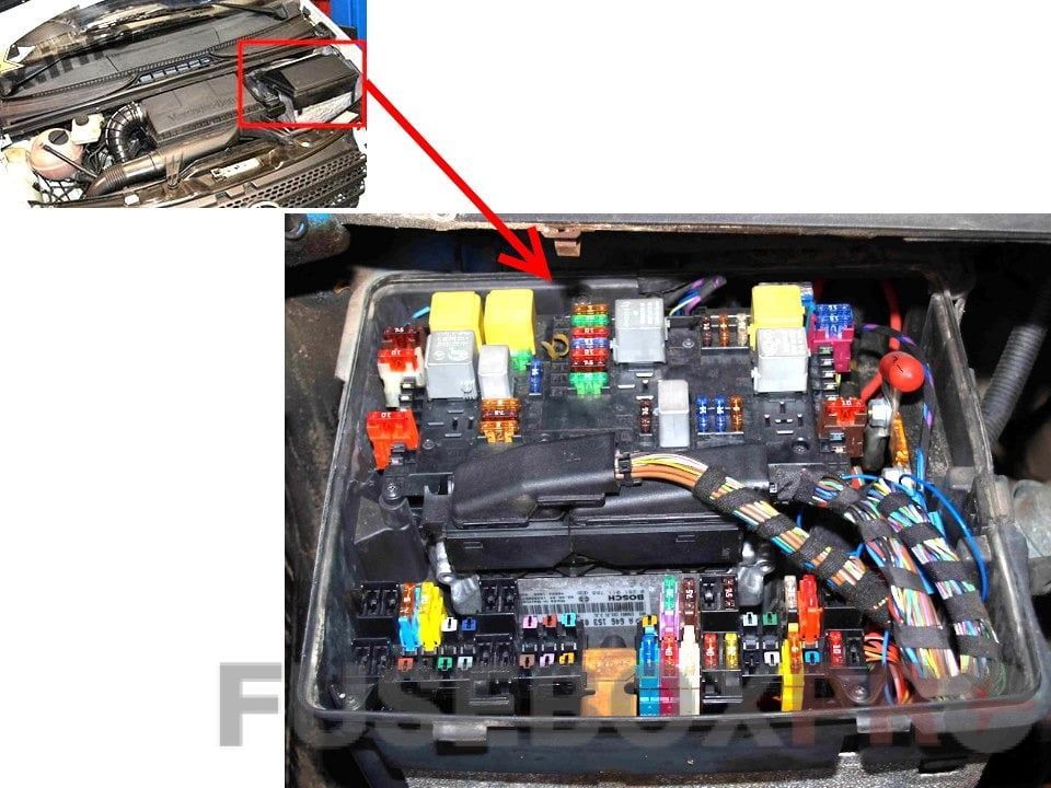 Mercedes Benz Viano W639 fuse box location