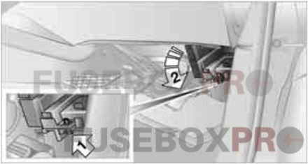 bmw x5 (e70) 2006 2013 passenger compartment 2